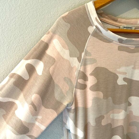 Stella and Dot Neutral Camo Zip Sweater | Small - Picture 4 of 8